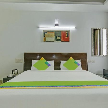 Dreamz Hospitality Gurgaon Hotel Luaran gambar