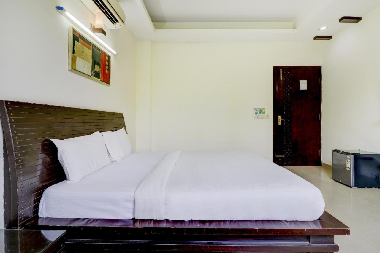 Dreamz Hospitality Gurgaon Hotel Luaran gambar