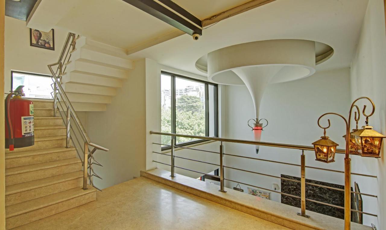 Dreamz Hospitality Gurgaon Hotel Luaran gambar