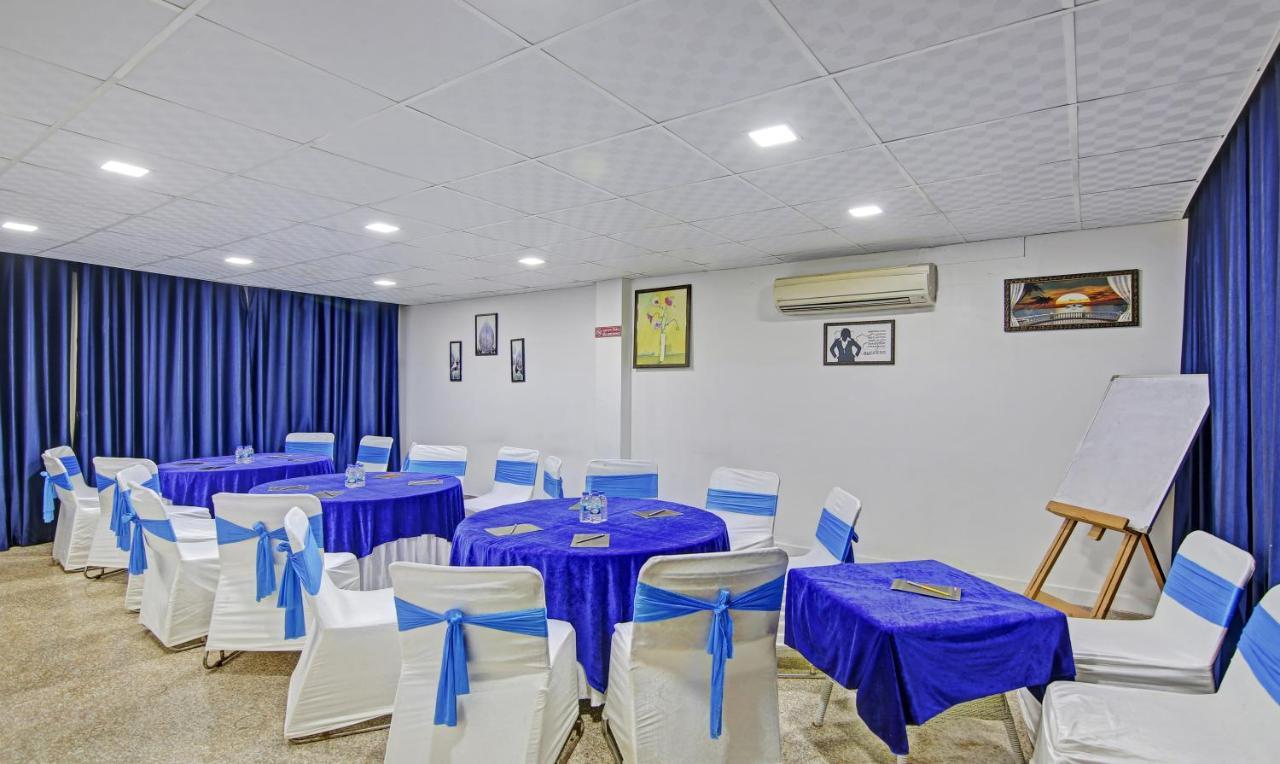 Dreamz Hospitality Gurgaon Hotel Luaran gambar